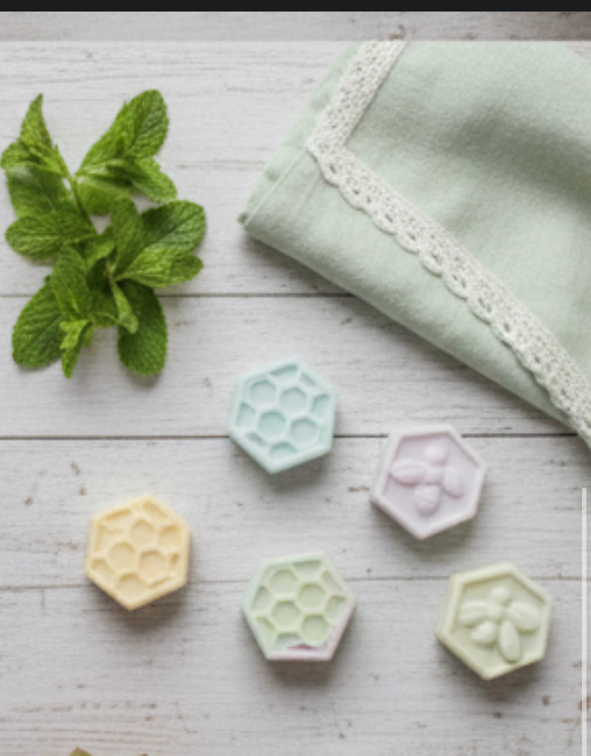 Shower steamer - natural aromatherapy | Essences M|K
